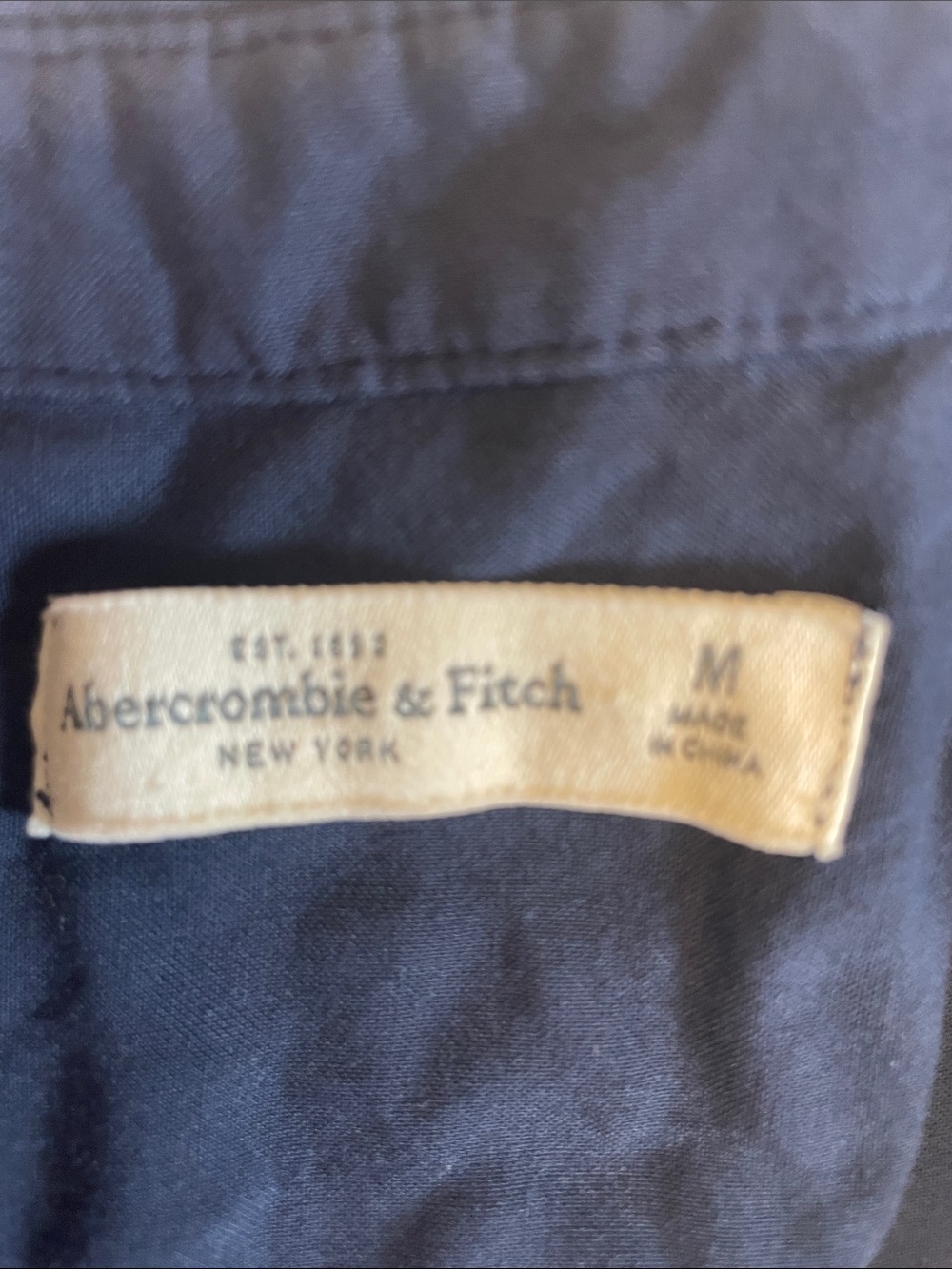 AB&F cobalt button down collar roll L/S wood look buttons Viscose M - Picture 9 of 9
